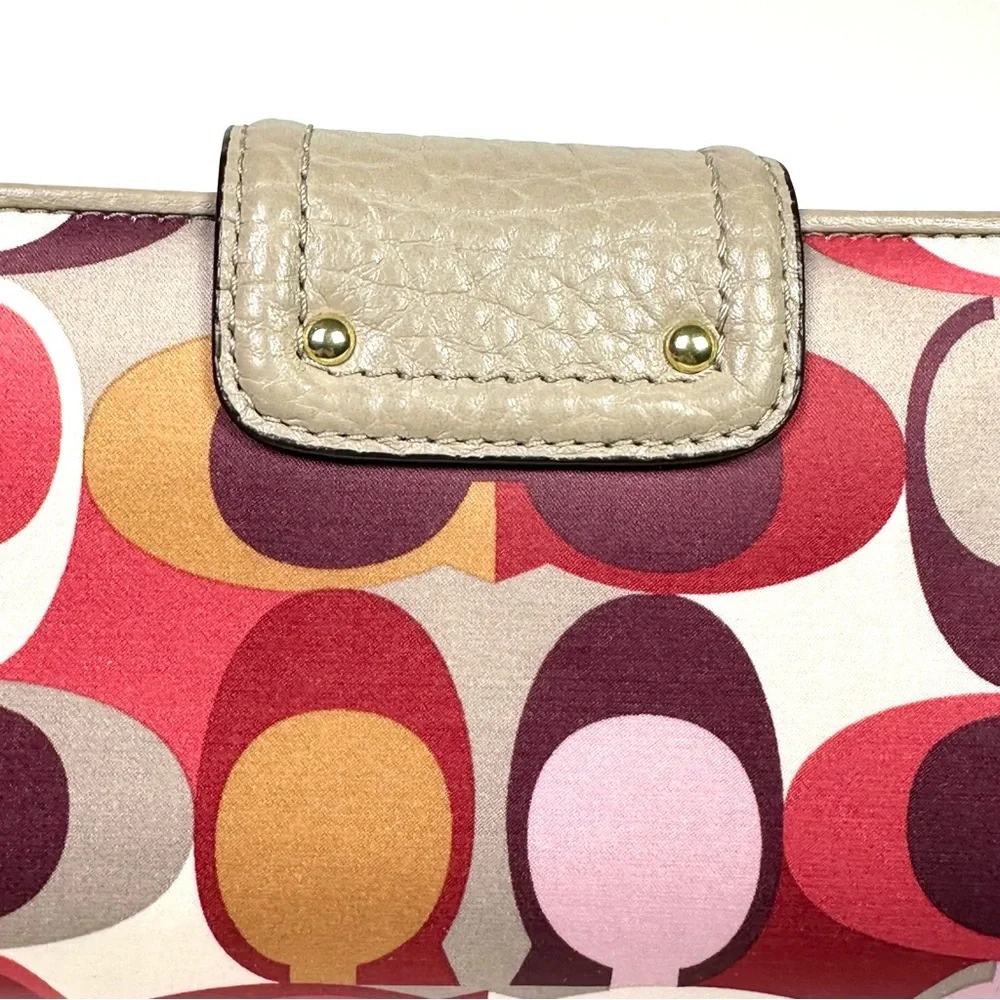 Coach Signature Logo Wallet “ Madison “ Pink & Cranberry